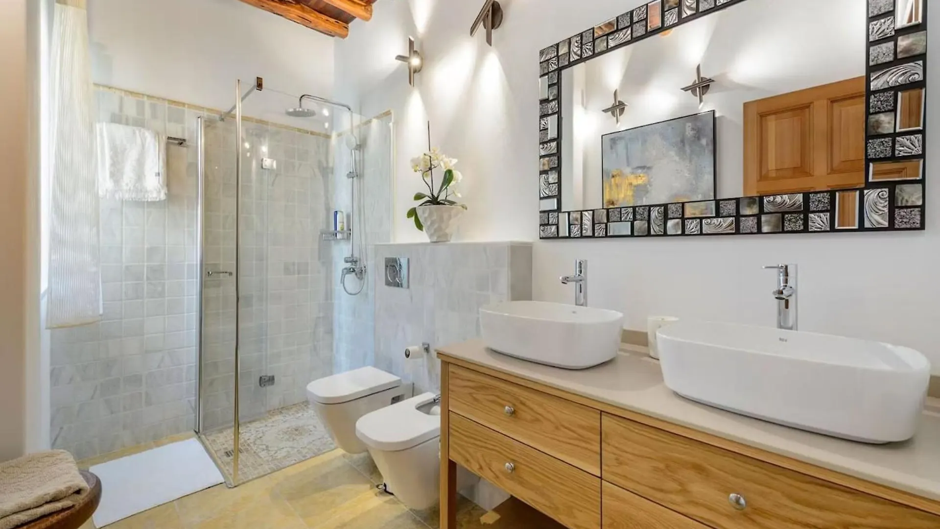 Villa Holiday Home With Children Play Area Santa Eularia des Riu