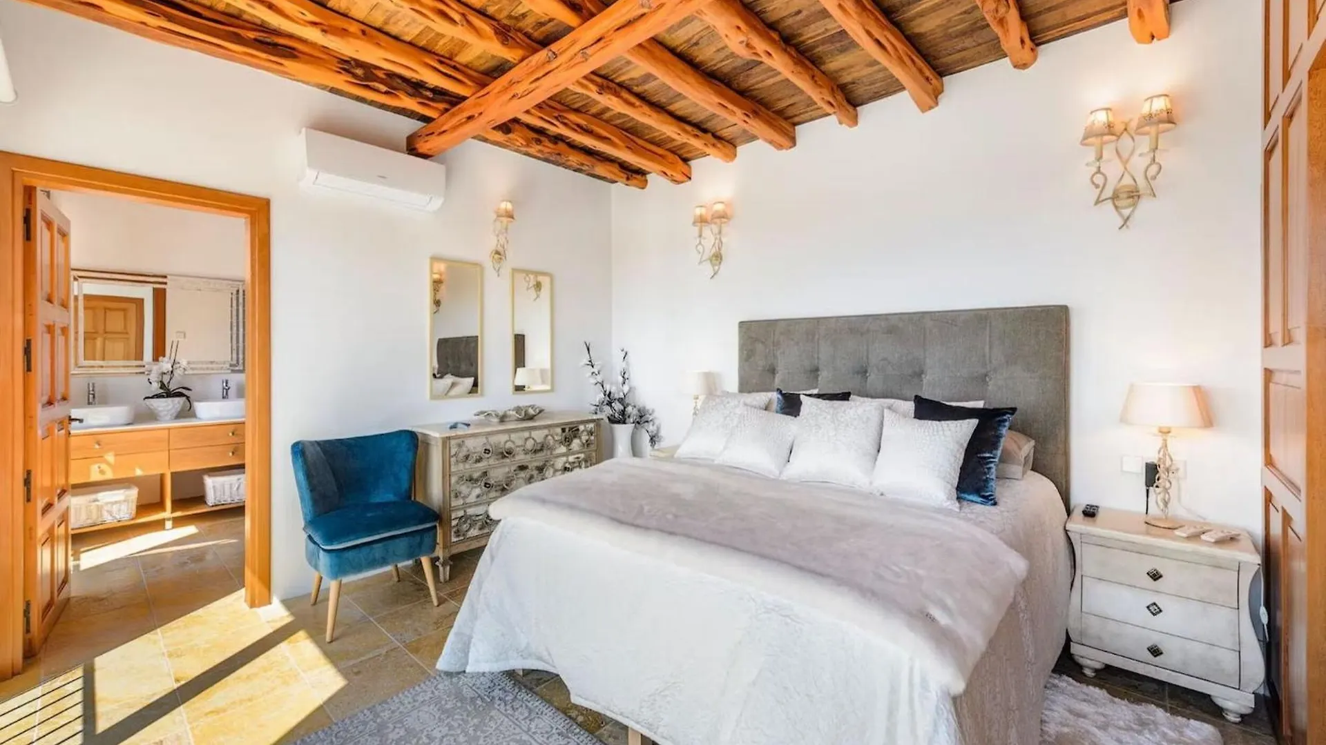 Villa Holiday Home With Children Play Area Santa Eularia des Riu Spain